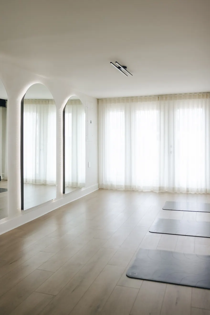 Pilates Porfavor — reformer Pilates studio in Garland, TX